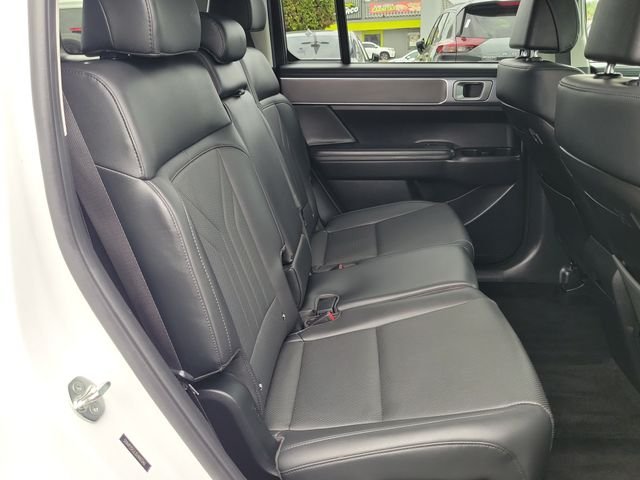 Certified Used 2025 White Hyundai SEL image 18