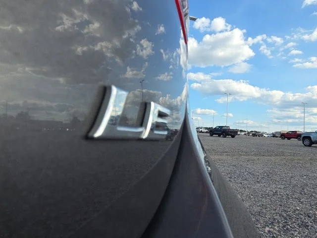 Used 2019 Gray Toyota LE image 17