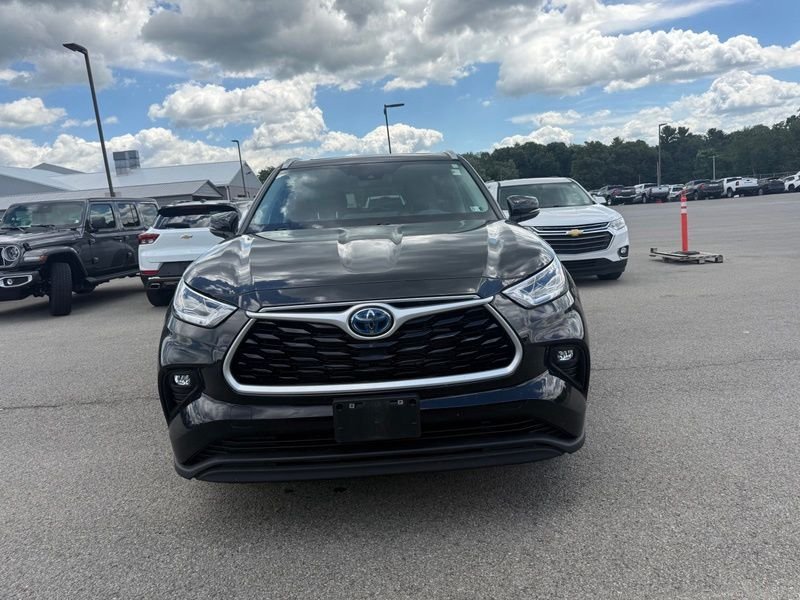 Used 2023 Black Toyota Bronze Edition image 2
