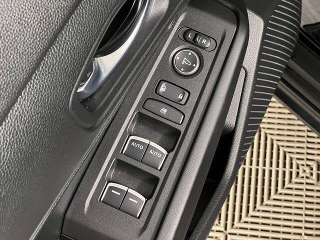 Used 2023 Crystal Black Pearl Honda LX image 7