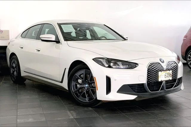 Used 2025 BMW i4 40 with VIN WBY23HD00SFU26178 for sale in Honolulu, HI
