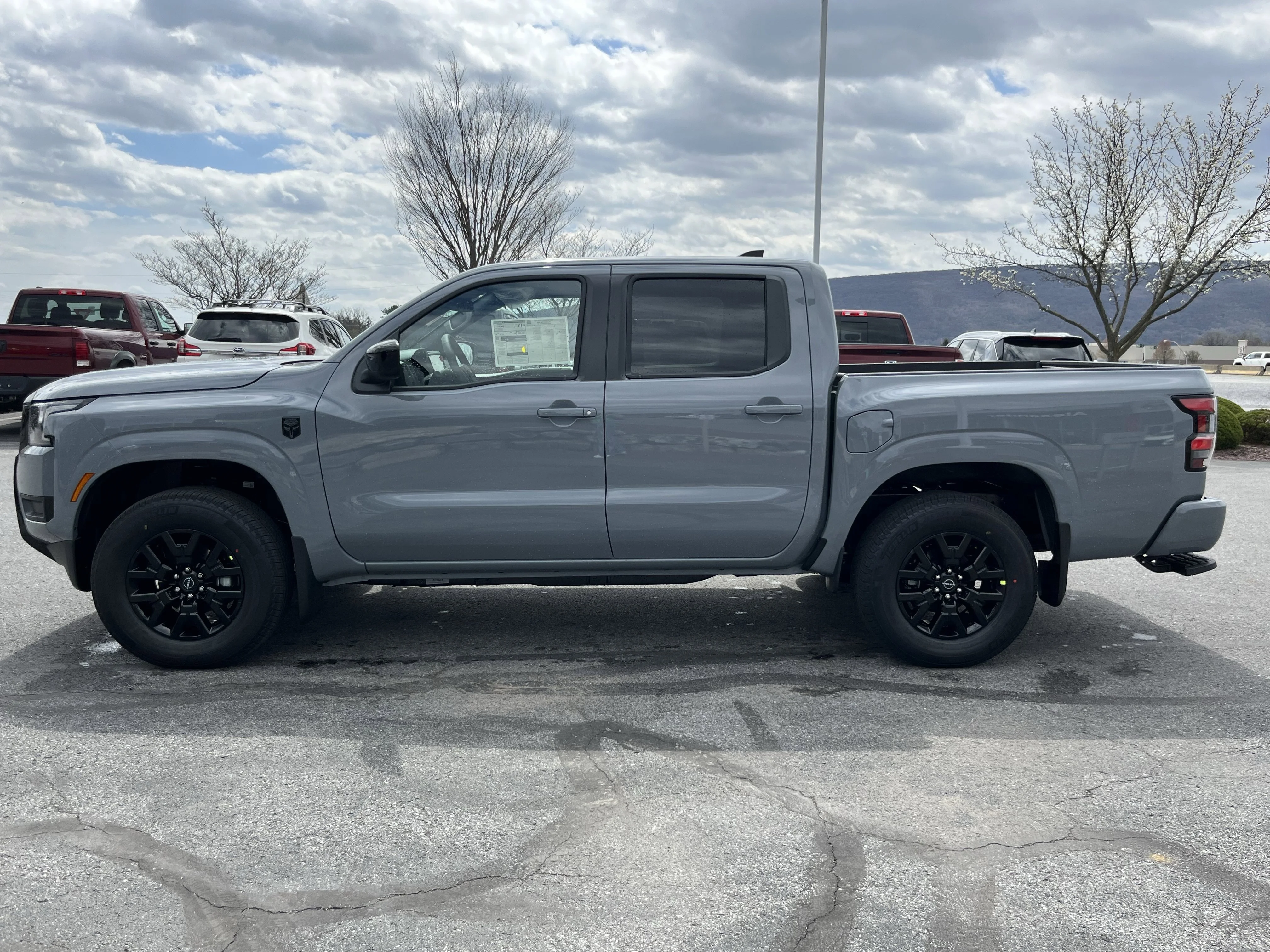 New 2026 Boulder Gray Pearl Nissan Crew Cab SV image 7