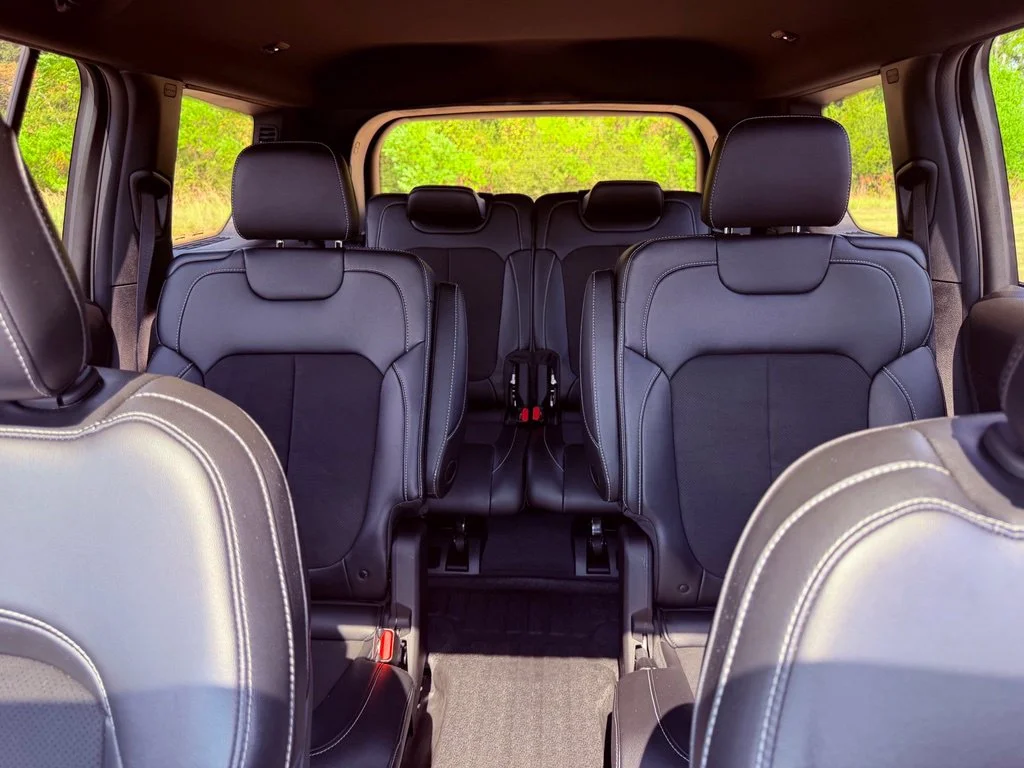 Used 2024 White Jeep Altitude X image 28