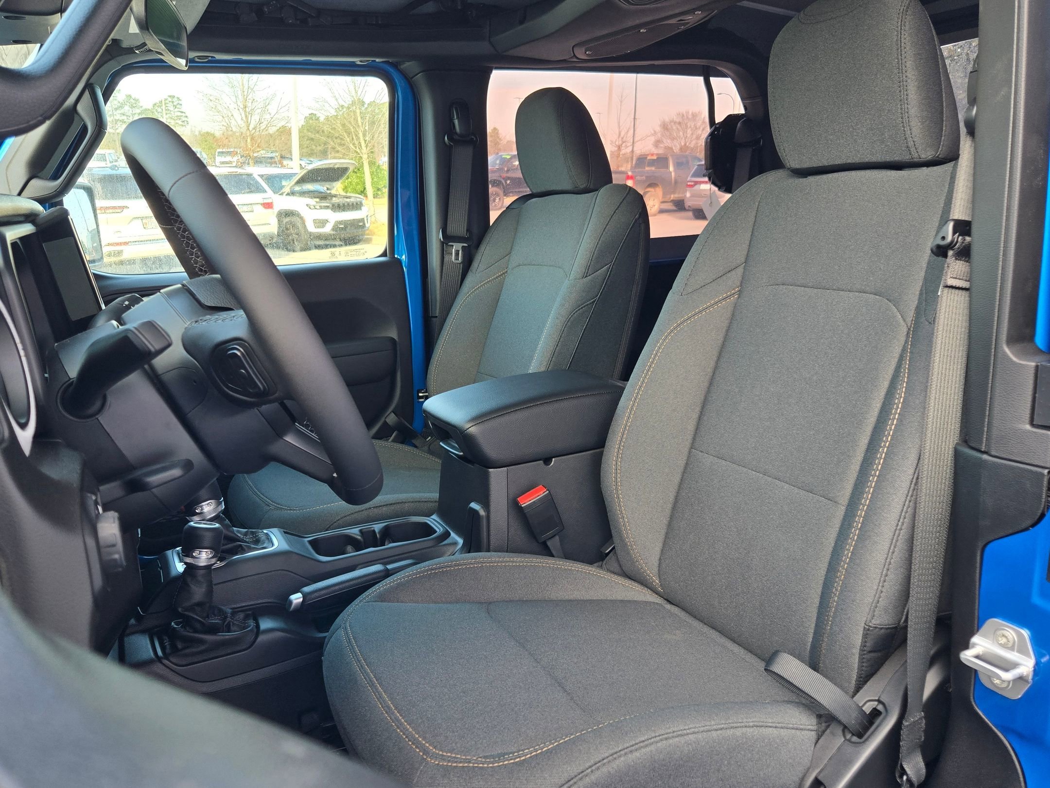 New 2026 Hydro Blue Pearl-Coat Exterior Paint Jeep Sport S image 22