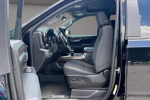 Used 2022 Black Chevrolet LT Trail Boss image 24