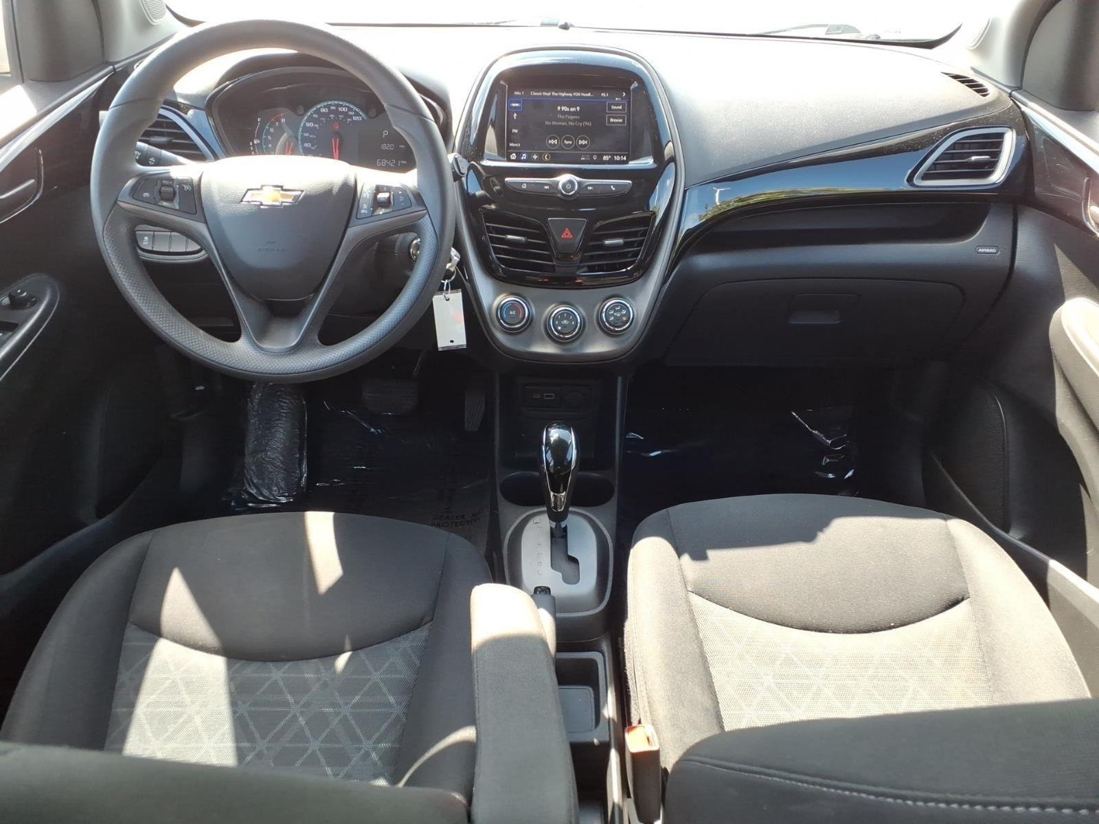 Used 2022 Silver Ice Chevrolet 1LT image 17