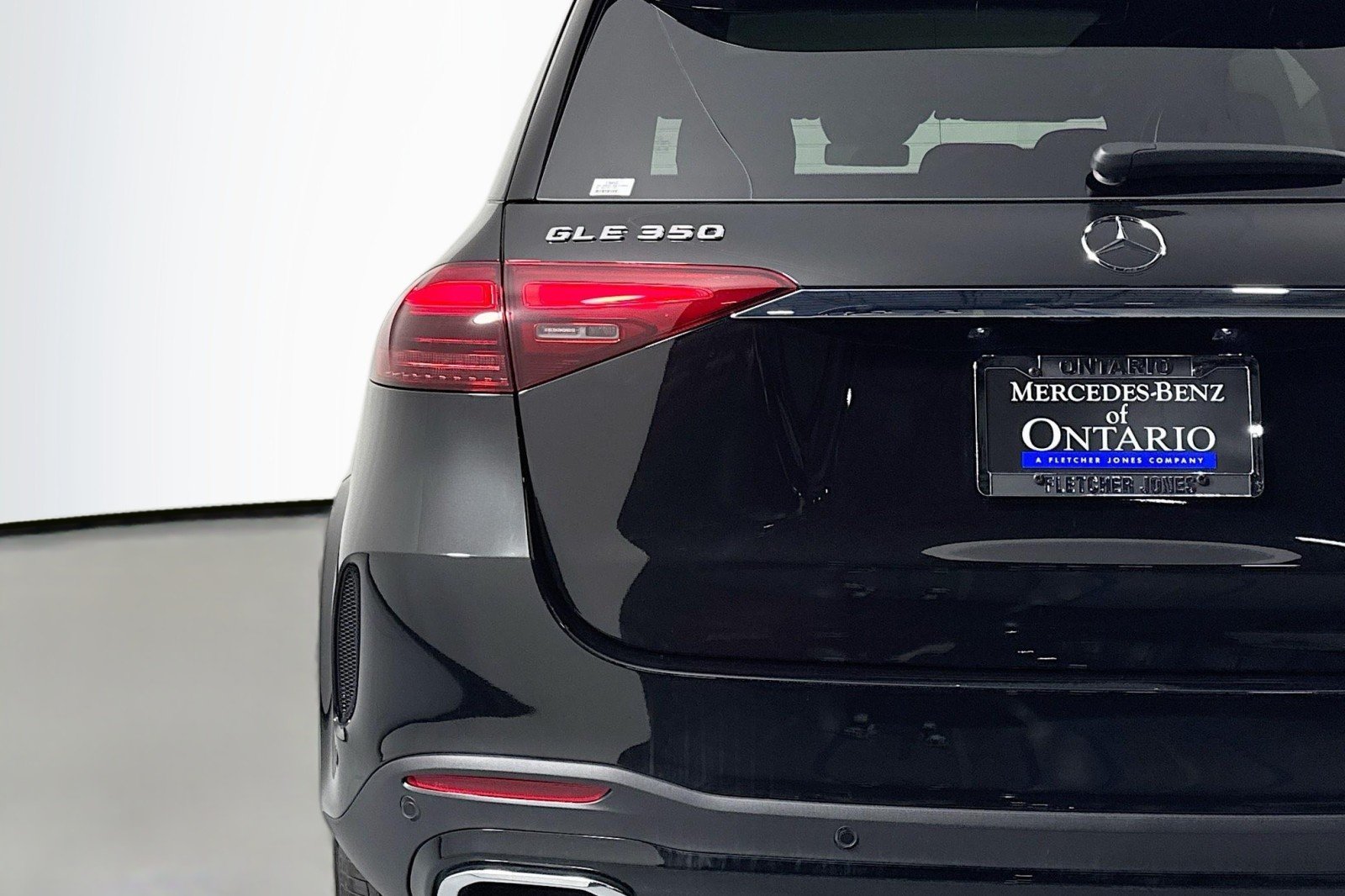 New 2026 Obsidian Black Metallic Mercedes-Benz GLE 350 4MATIC® SUV image 10