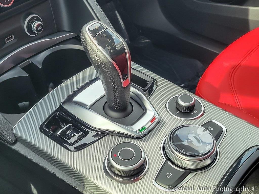 2025 ALFA ROMEO STELVIO - Image 16