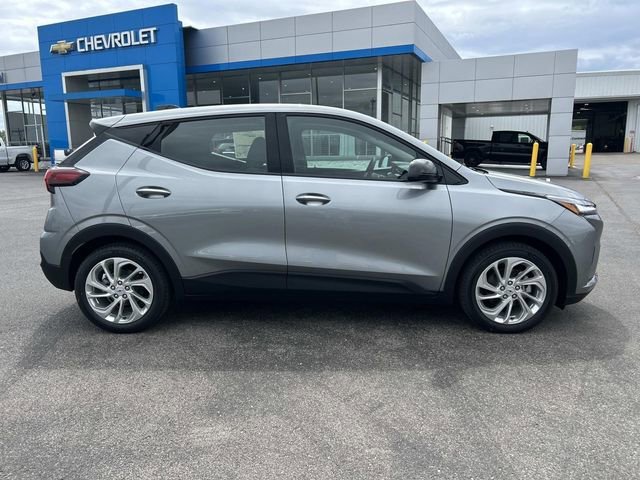 New 2027 Sterling Grey Metallic Chevrolet LT image 3