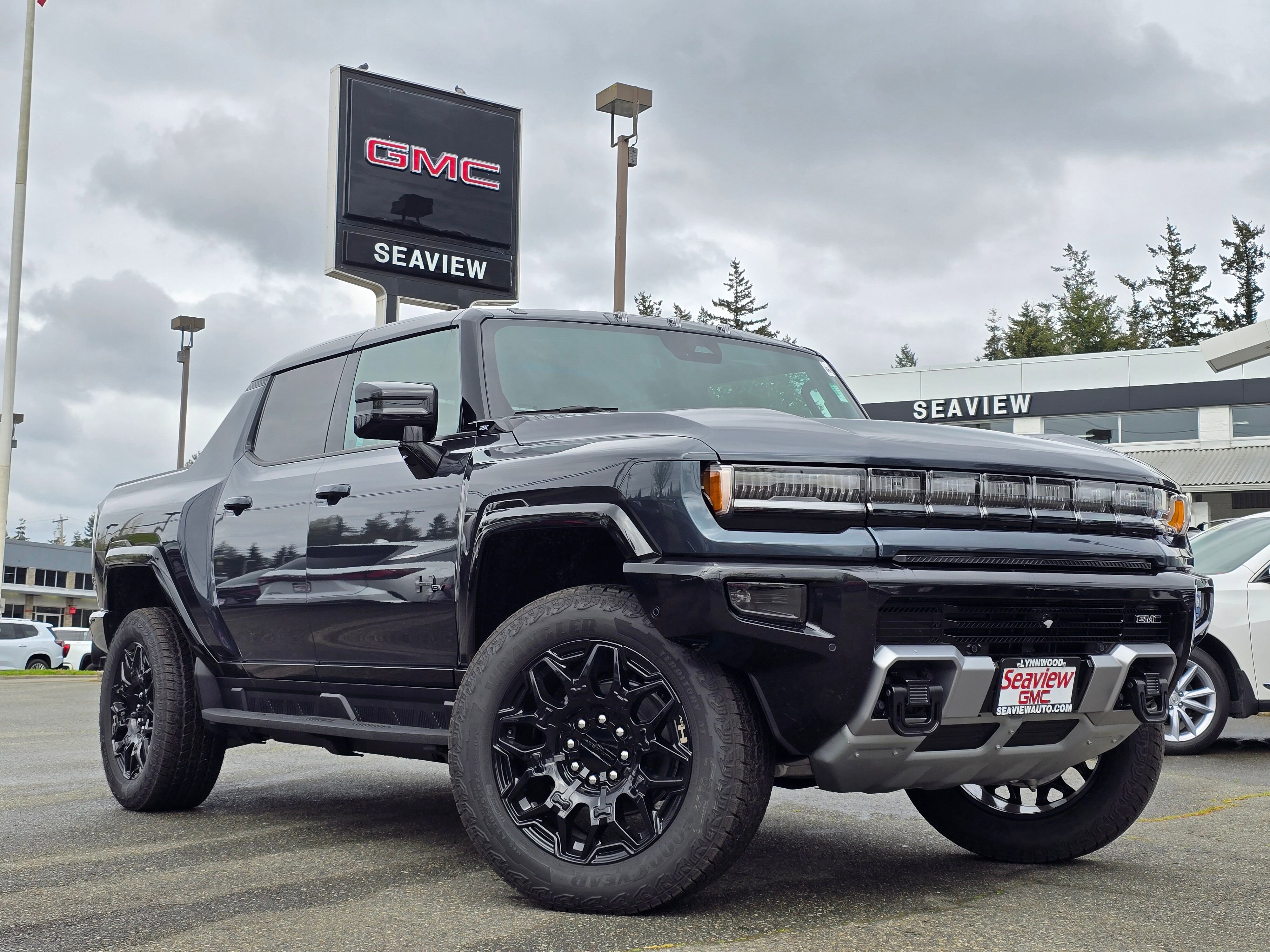 2026 GMC Hummer EV 2X's photo