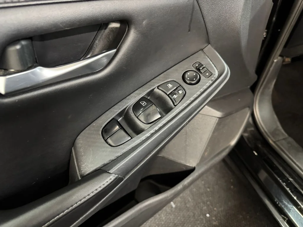 Used 2022 Black Nissan SV image 13