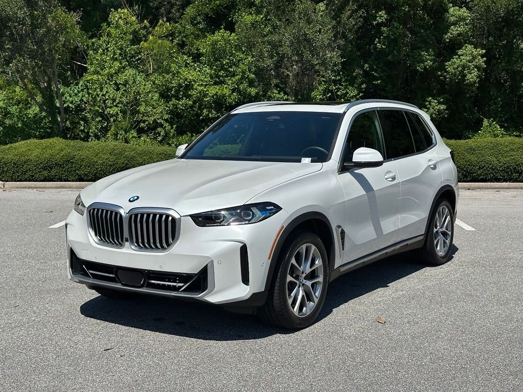 Certified Used 2026 Mineral White Metallic BMW xDrive40i image 1