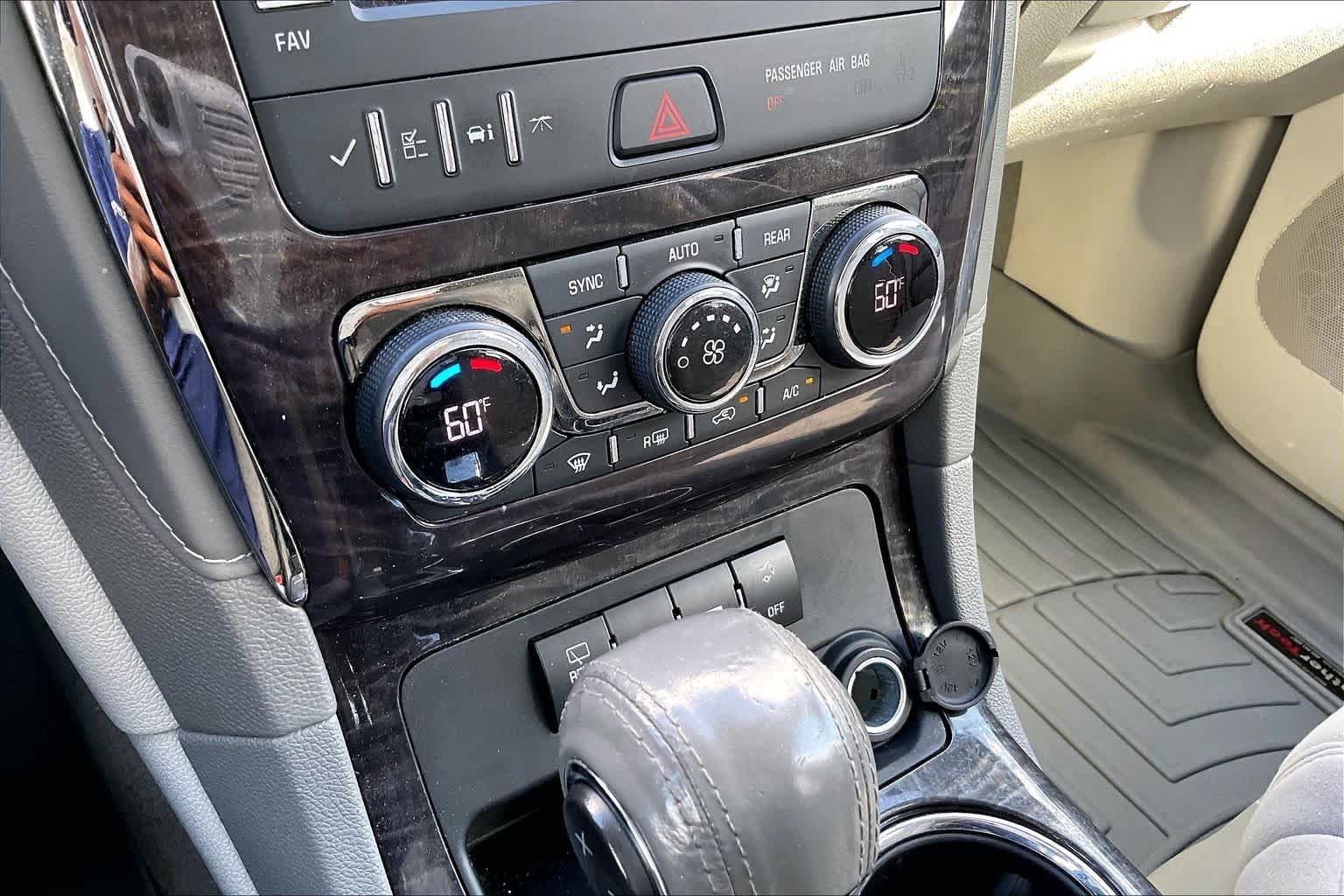Used 2017 Dark Sapphire Blue Metallic Buick Convenience image 34