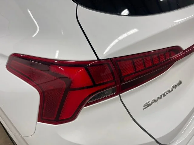 Used 2023 White Hyundai Calligraphy image 8