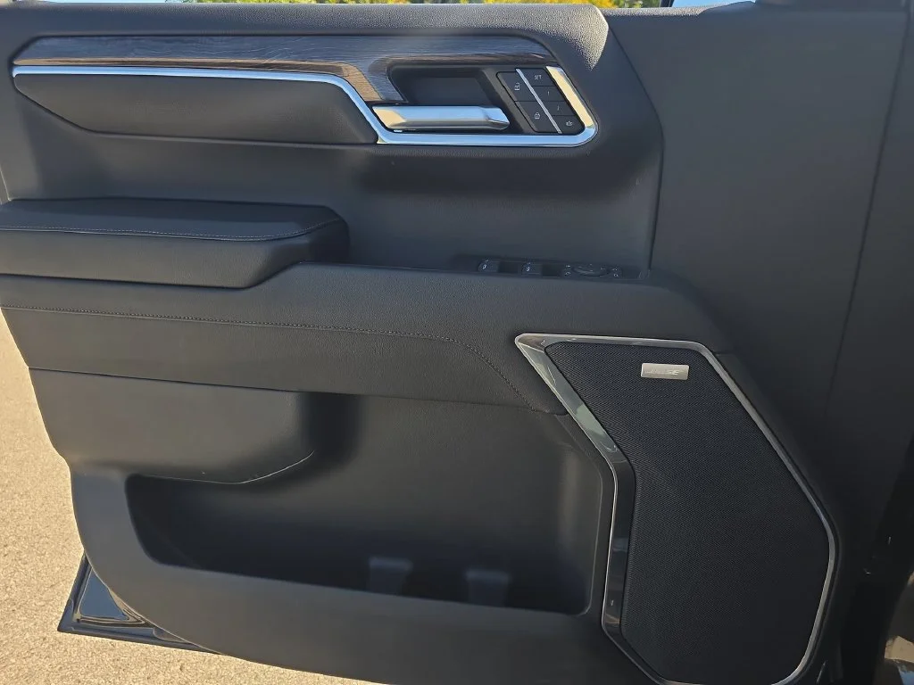 2023 Chevrolet Silverado 1500 LTZ - Photo 23