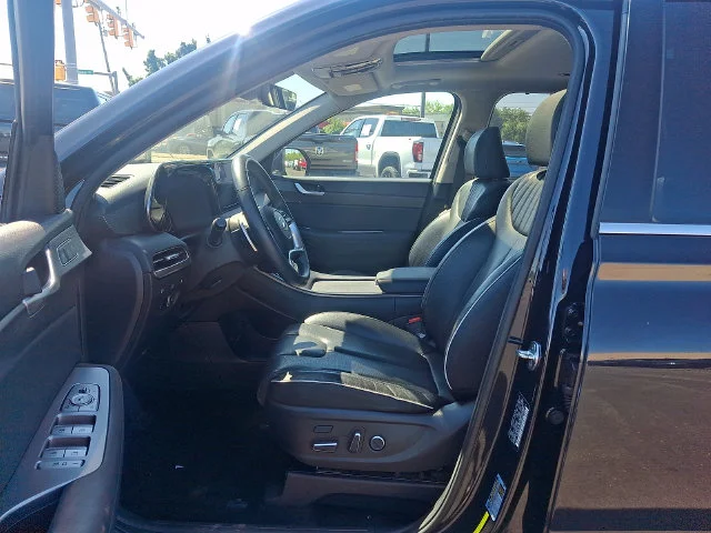 Used 2023 White Hyundai Limited image 13