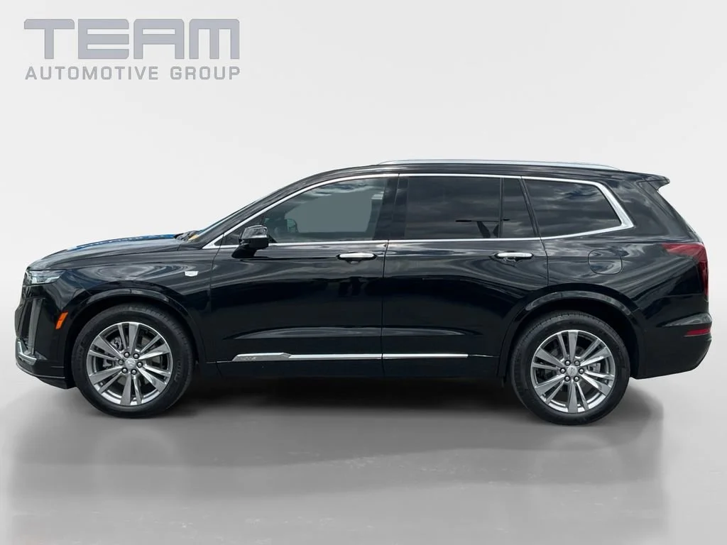 Used 2024 Stellar Black Metallic Cadillac Premium Luxury image 4