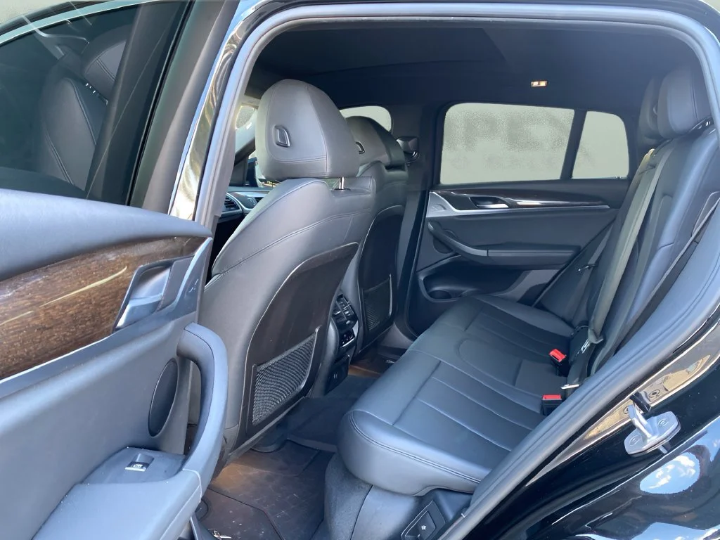 Used 2019 Black BMW xDrive30i image 13
