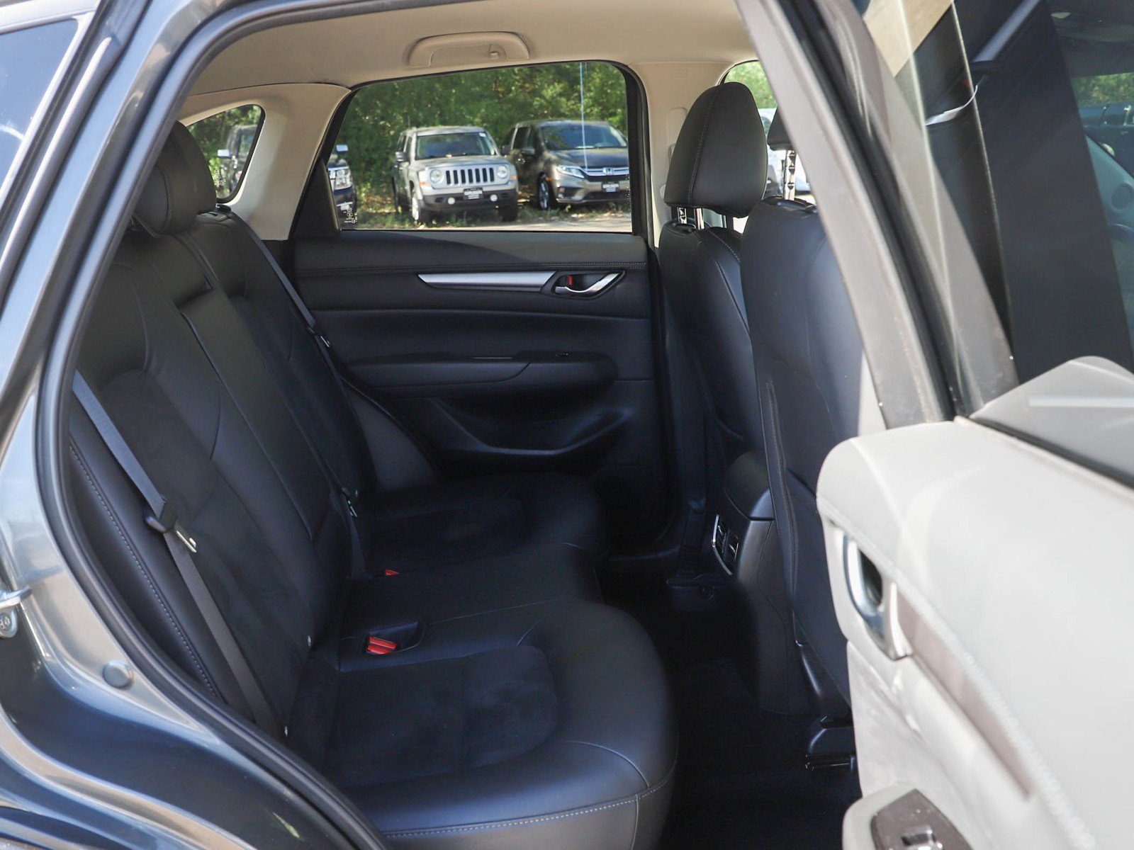 Used 2023 Machine Gray Metallic Mazda 2.5 S Select Package image 12
