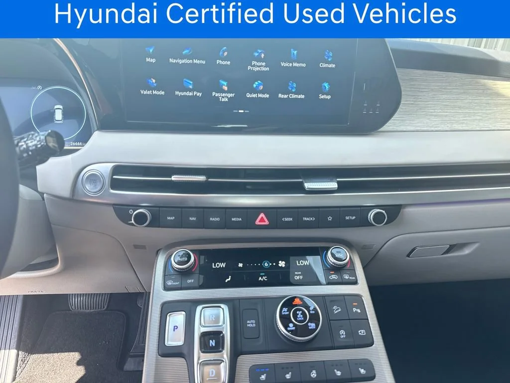 Certified Pre-Owned 2025 Hyundai Palisade Calligraphy