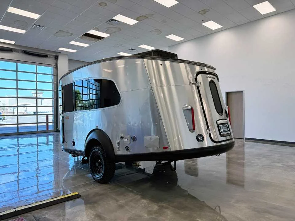 New 2026 SILVER AIRSTREAM  image 3