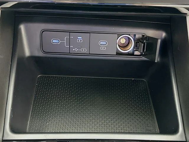 New 2026 Hyundai TUCSON SEL
