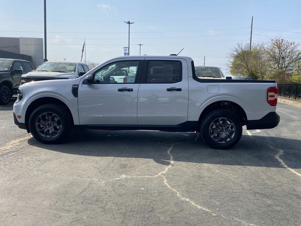 New 2026 Space White Metallic Ford XLT image 5