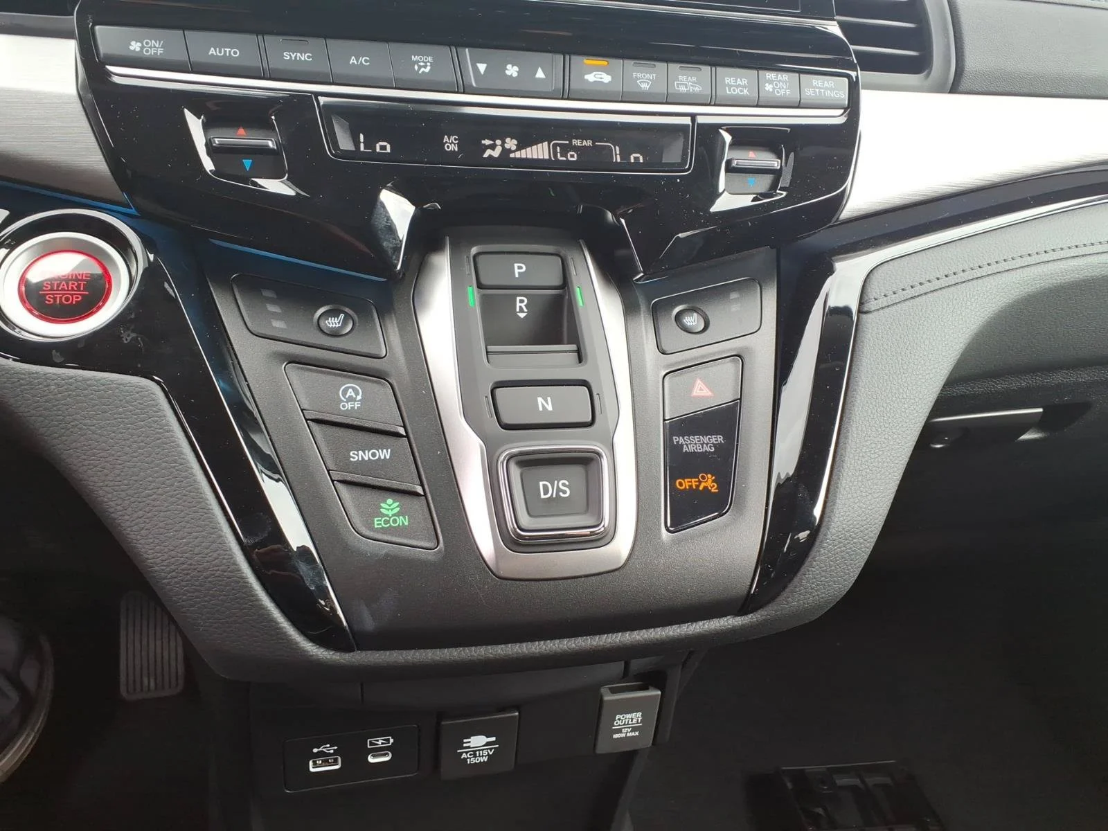 2026 Honda Odyssey Touring - Photo 11