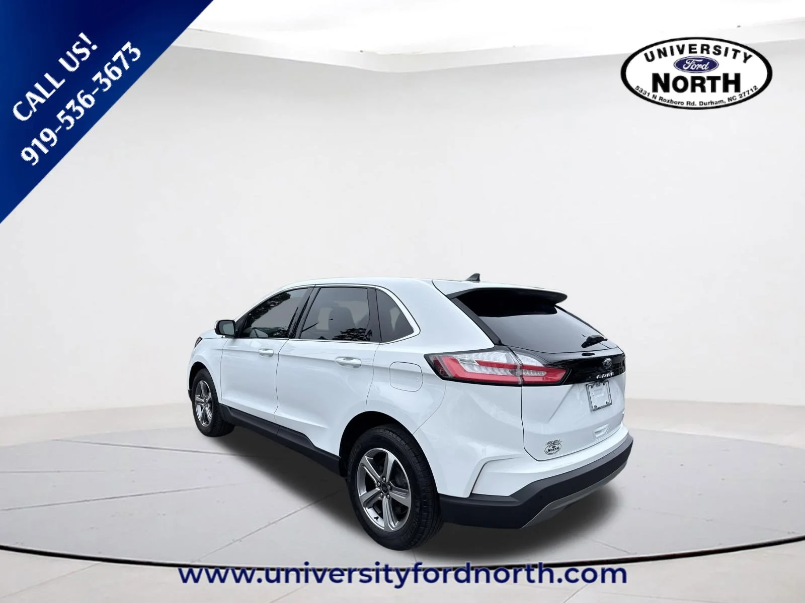 Used 2024 Oxford White Ford SEL image 5