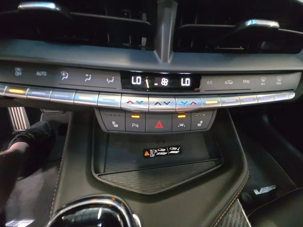 Used 2023 Rift Metallic Cadillac V-Series image 17