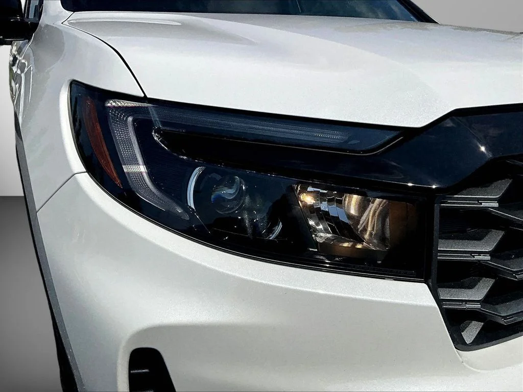 New 2026 Platinum White Pearl Honda TrailSport image 27