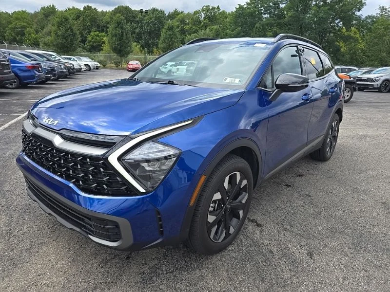 Used 2023 Blue Kia X-Line image 3