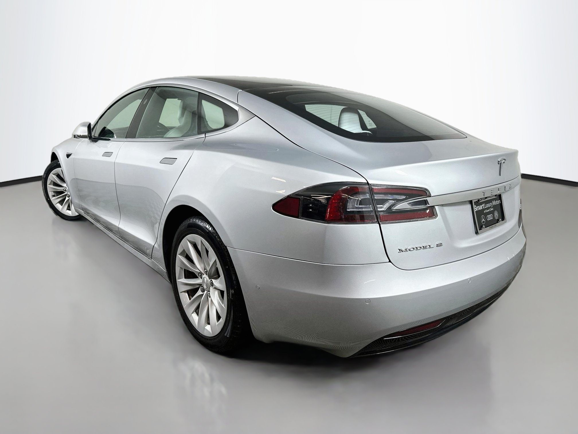 Used 2017 Silver Tesla 100D image 6