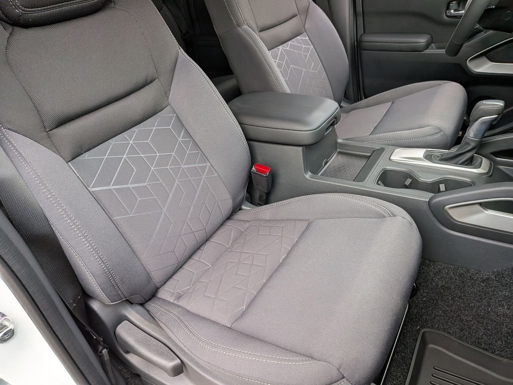 New 2026 Glacier White Nissan Crew Cab SV image 32