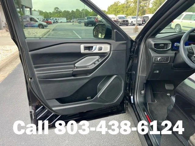 Used 2024 White Toyota Limited image 38