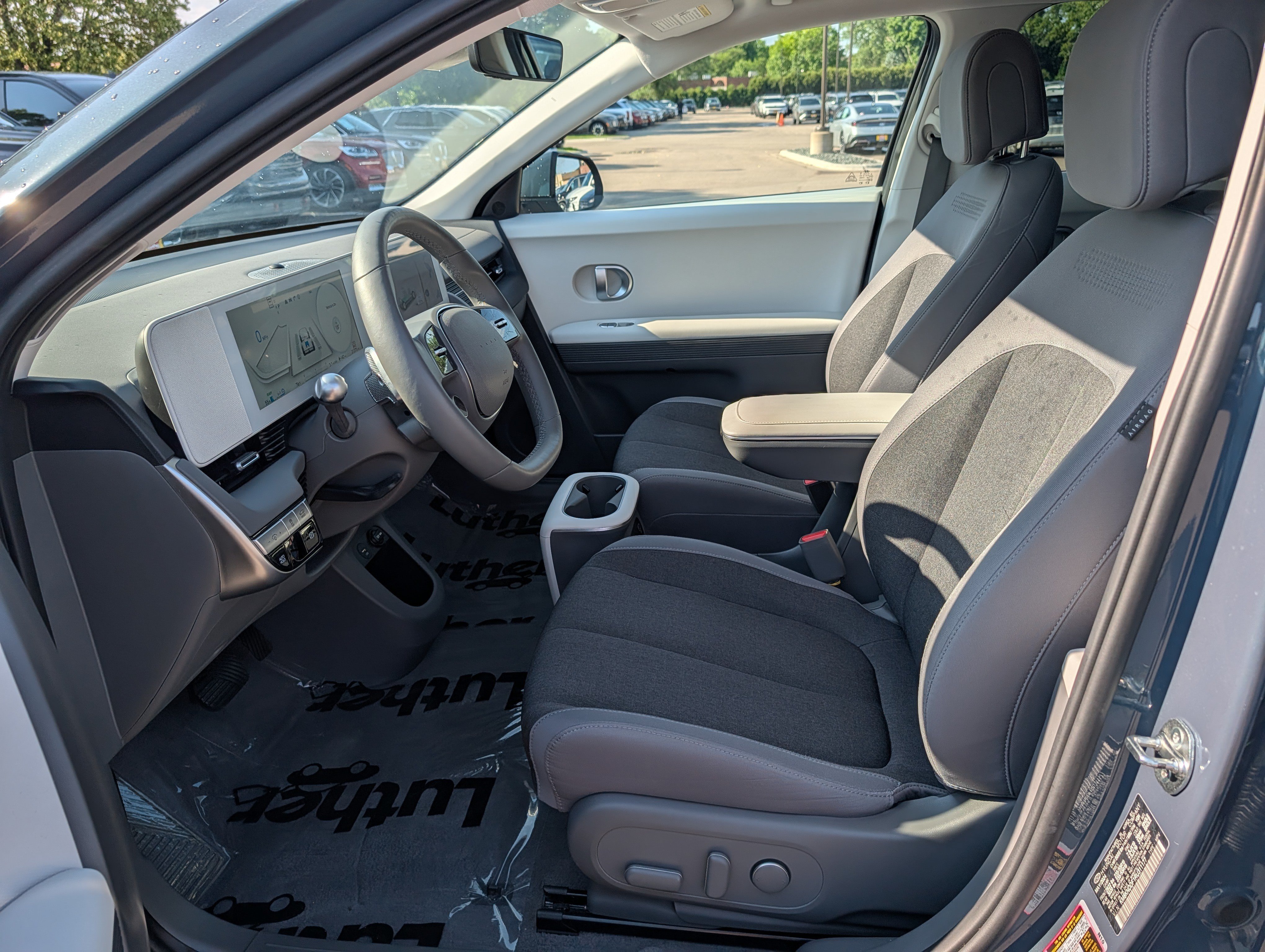 2024 Hyundai IONIQ 5 SEL - Photo 6