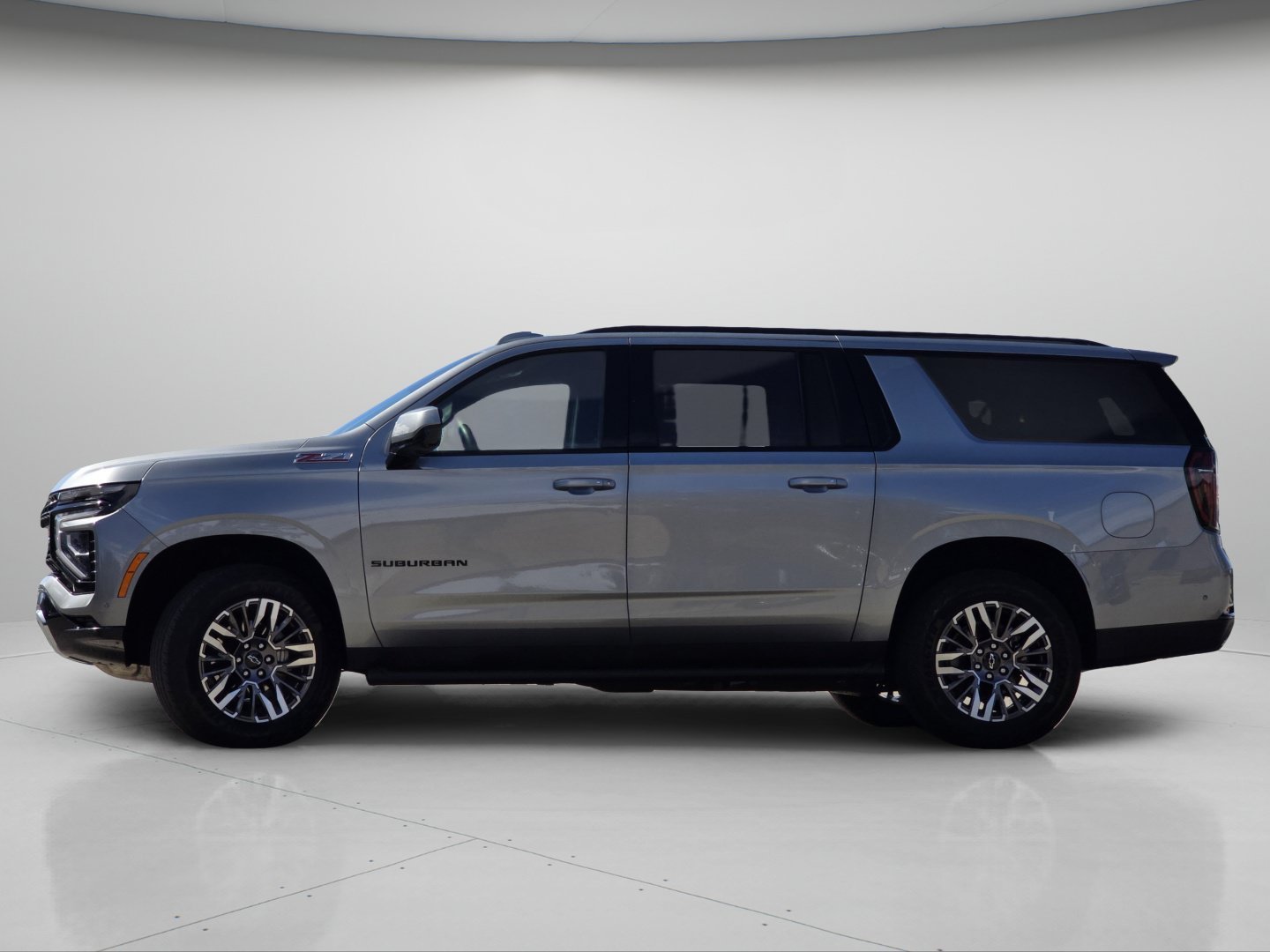 Used 2025 Sterling Gray Metallic Chevrolet Z71 image 23