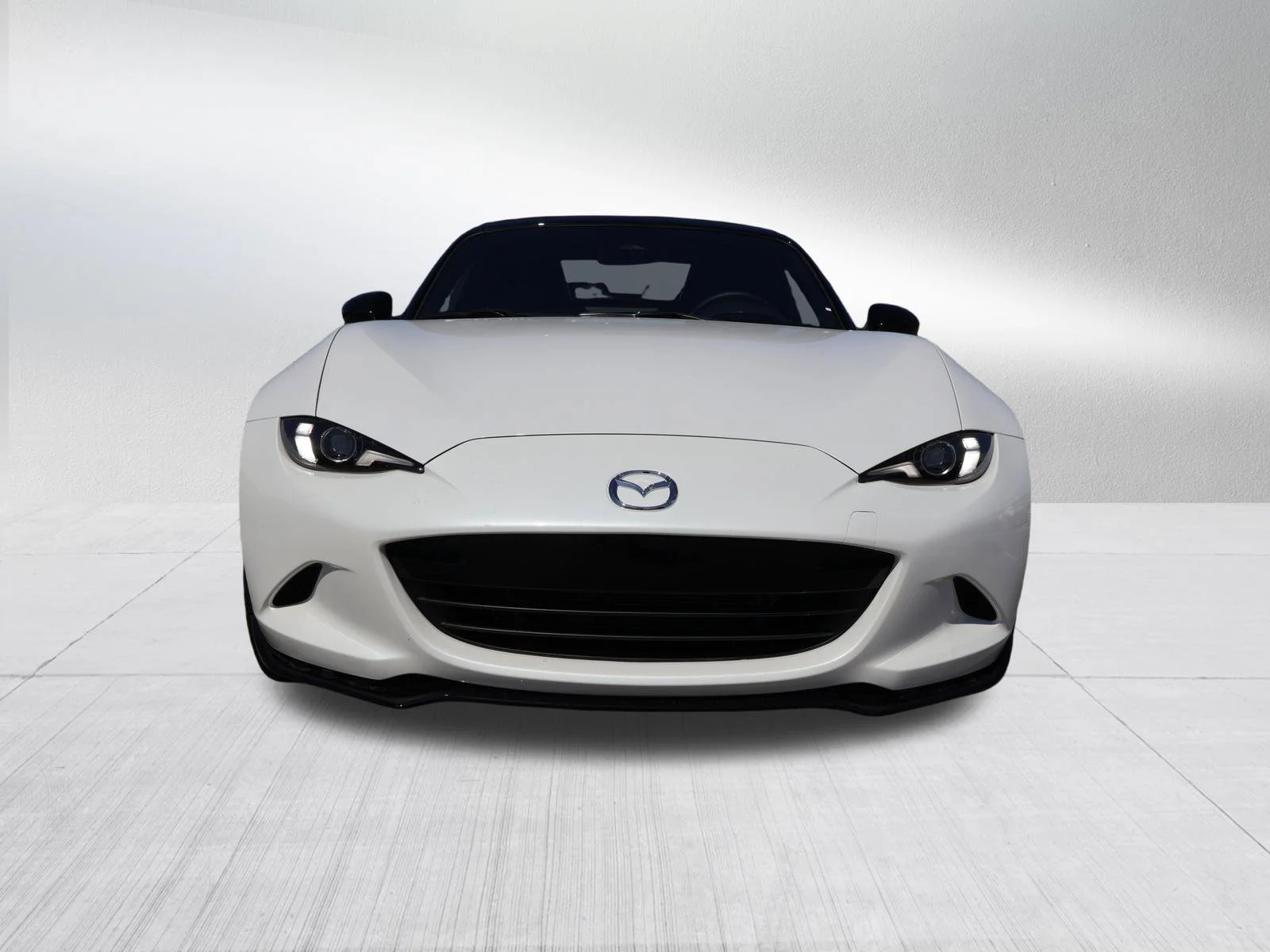 Certified 2025 Mazda MX-5 Miata Club with VIN JM1NDAC74S0657444 for sale in Kansas City