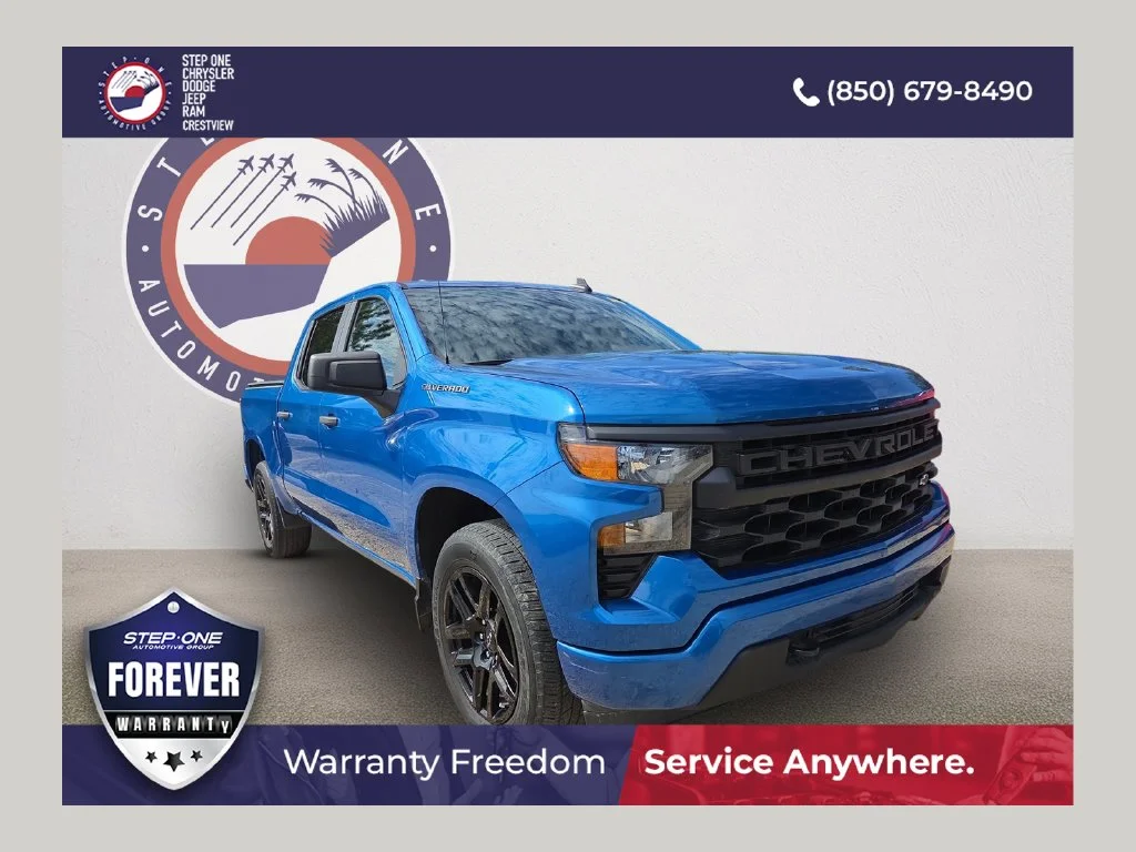 Used 2023 Blue Chevrolet Custom image 1
