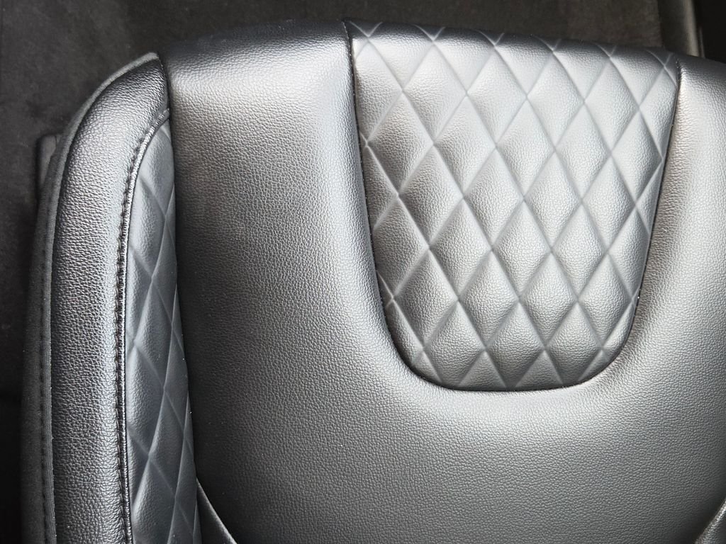 2024 Ford Edge Titanium - Photo 28