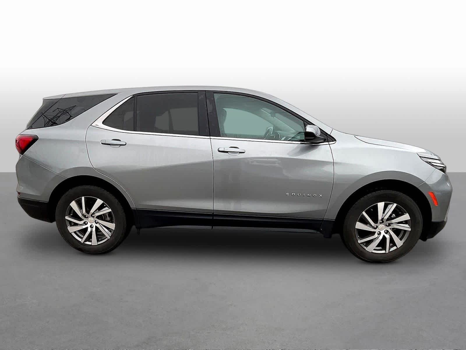 2024 Chevrolet Equinox LT - Photo 8