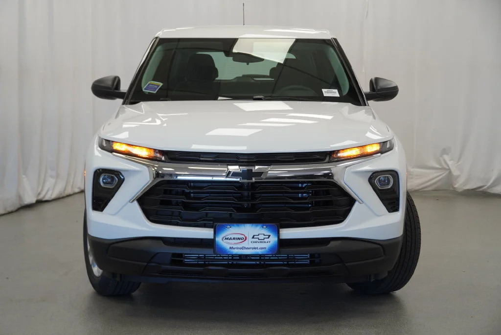 New 2026 Summit White Chevrolet LS image 11