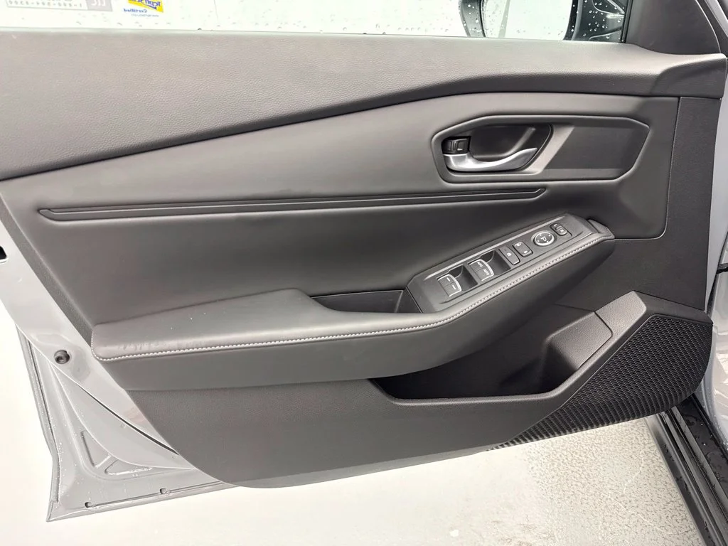 Certified Used 2025 Urban Gray Pearl Honda HYBRID SPORT image 18