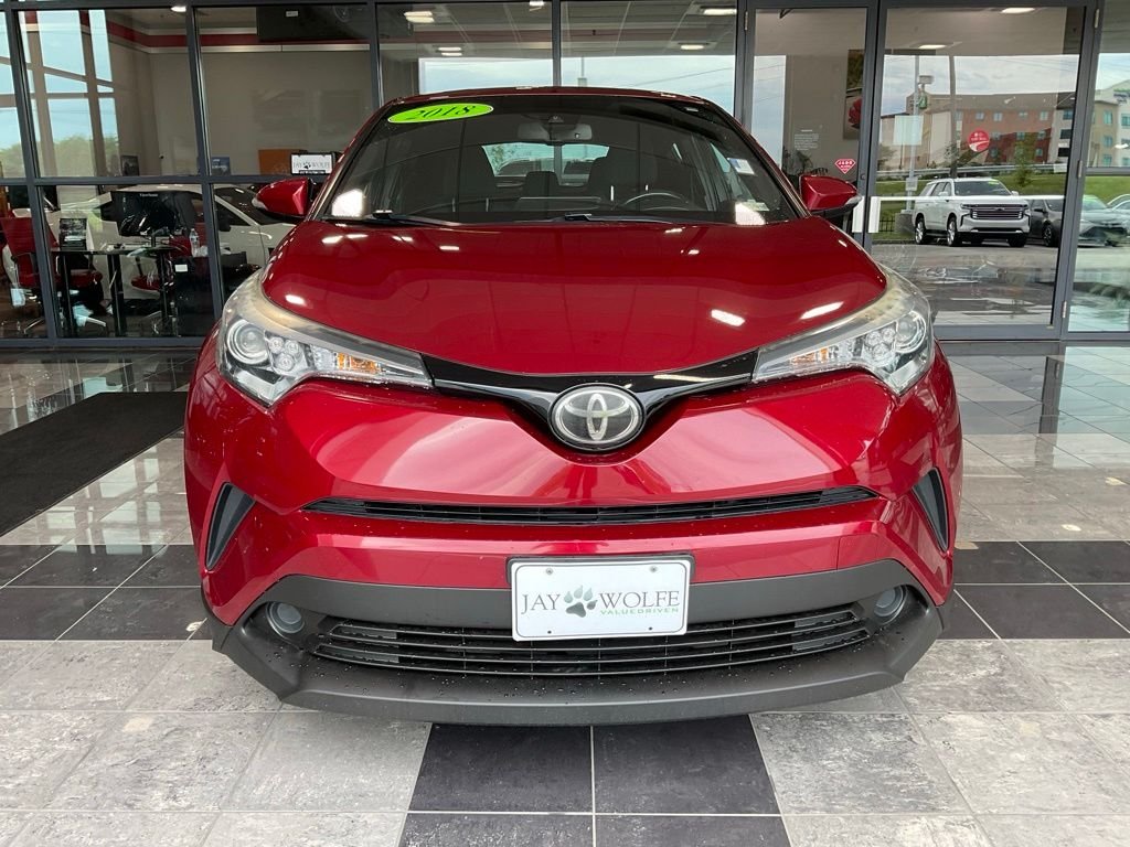 Used 2018 Toyota C-HR XLE with VIN NMTKHMBX4JR061559 for sale in Kansas City