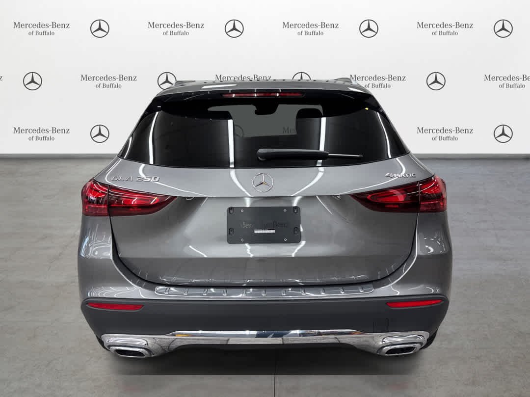 Used 2026 Mountain Grey Metallic Mercedes-Benz GLA 250 image 6