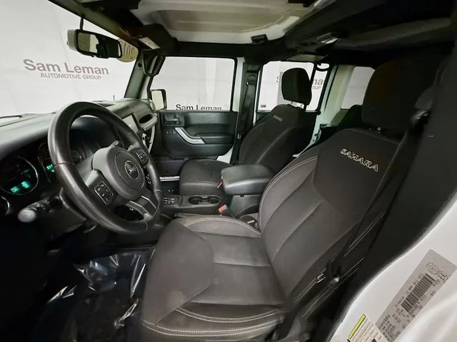 Used 2018 White Jeep Unlimited Sahara image 22