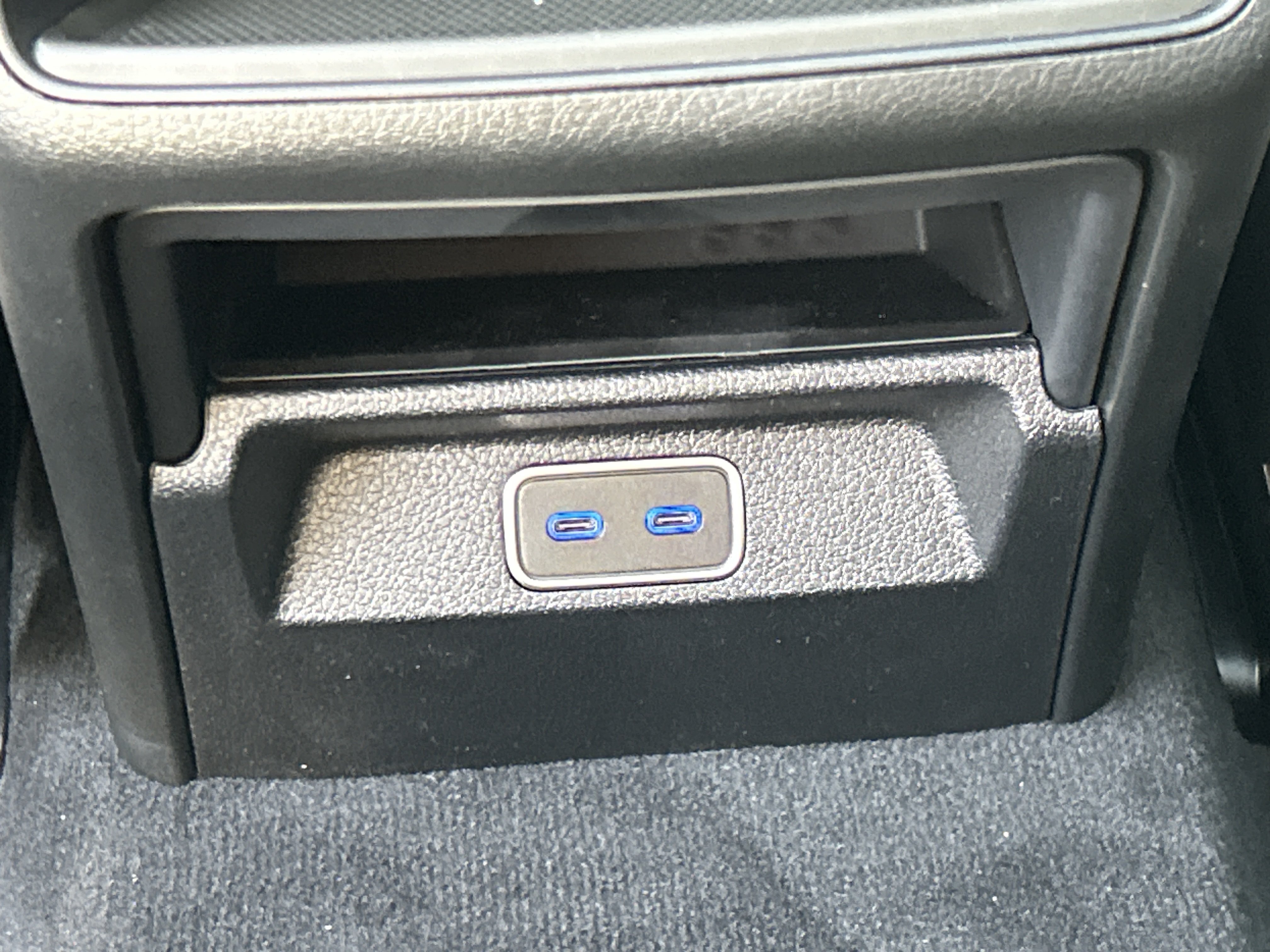 New 2026 MANUFAKTUR Alpine Grey Mercedes-Benz GLE 450 4MATIC® SUV image 37