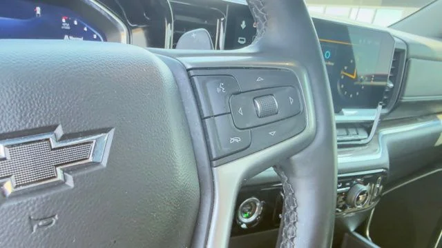 Used 2023 White Chevrolet RST image 20
