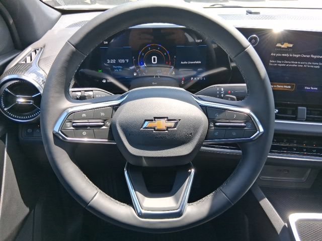 2027 Chevrolet Equinox LT - Photo 10