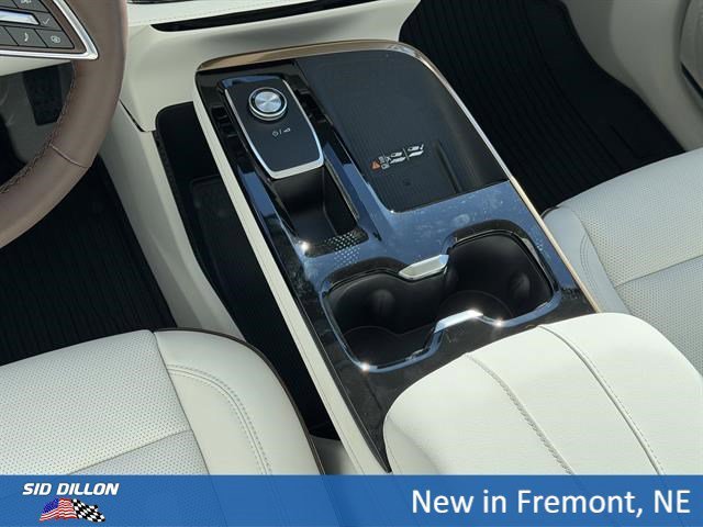 2026 Buick Enclave Avenir - Photo 13